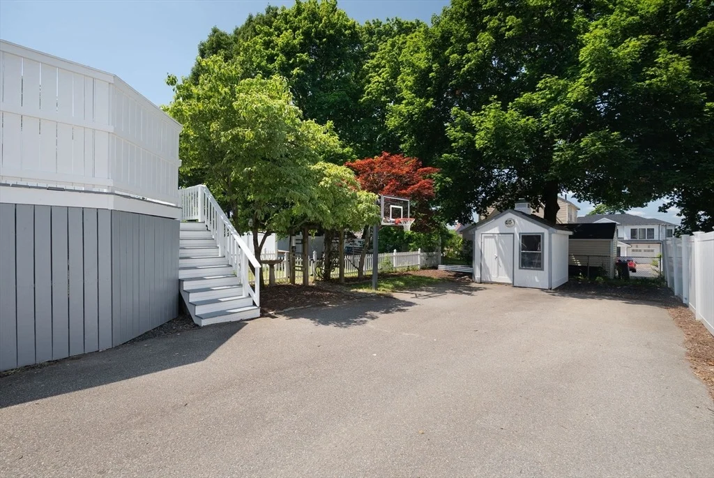 Photo of 309 Hillside Avenue