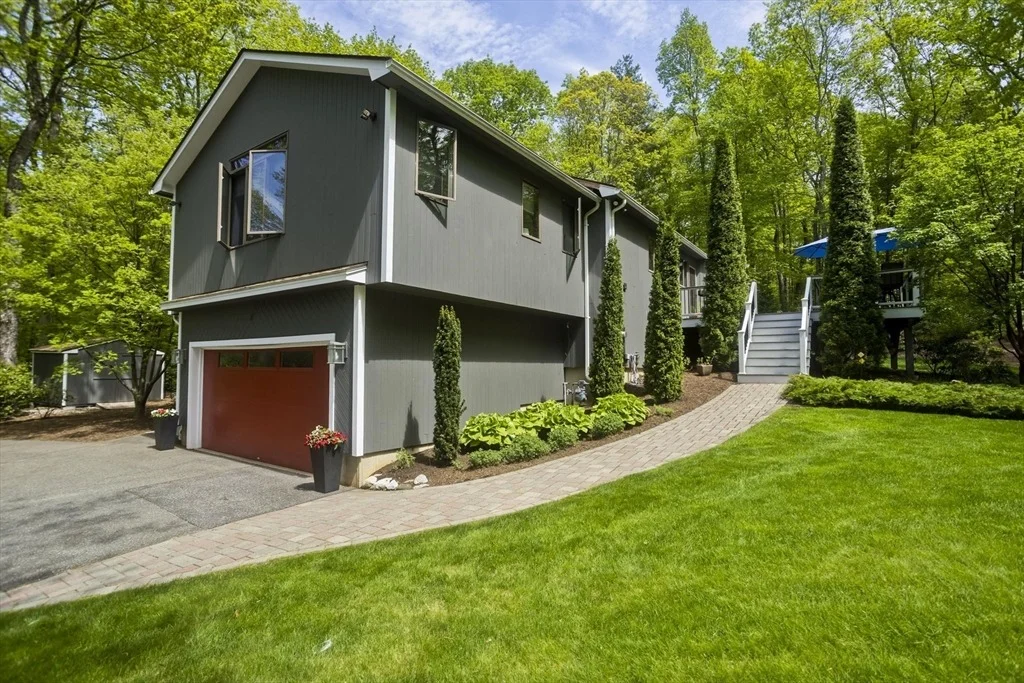 Photo of 21 Birch Ln