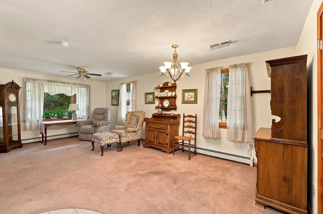 Photo of 70 Birchbark Dr