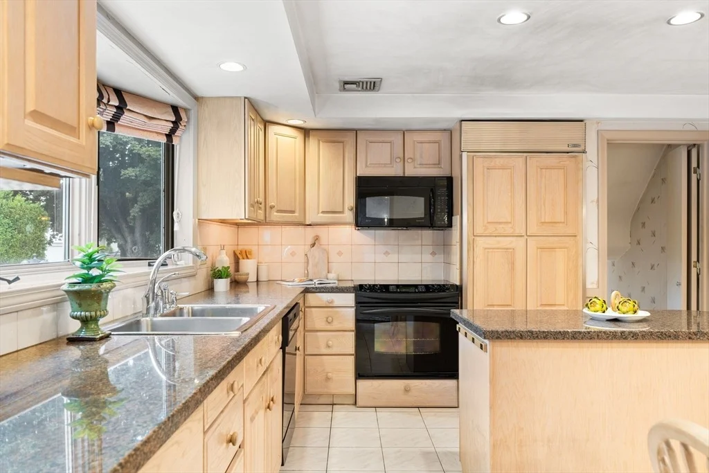 Photo of 50 Tomahawk Rd