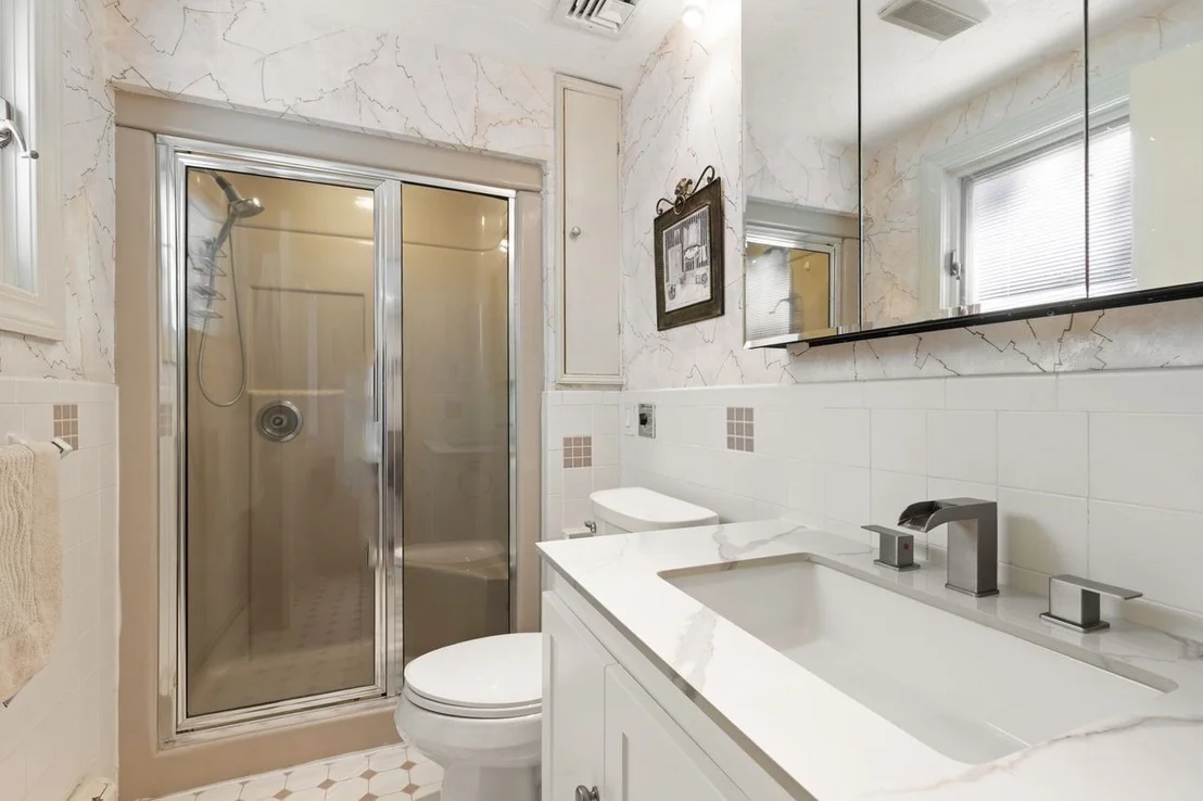 Photo of 16 Leonard Rd