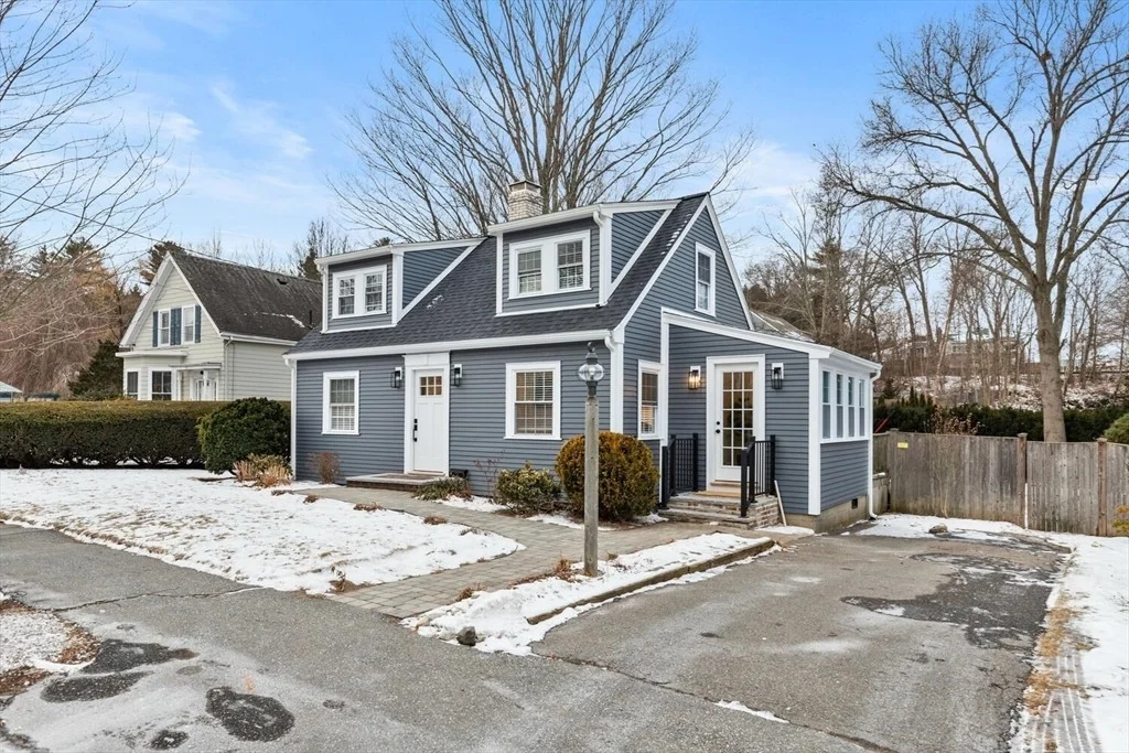 Photo of 53 Perkins St