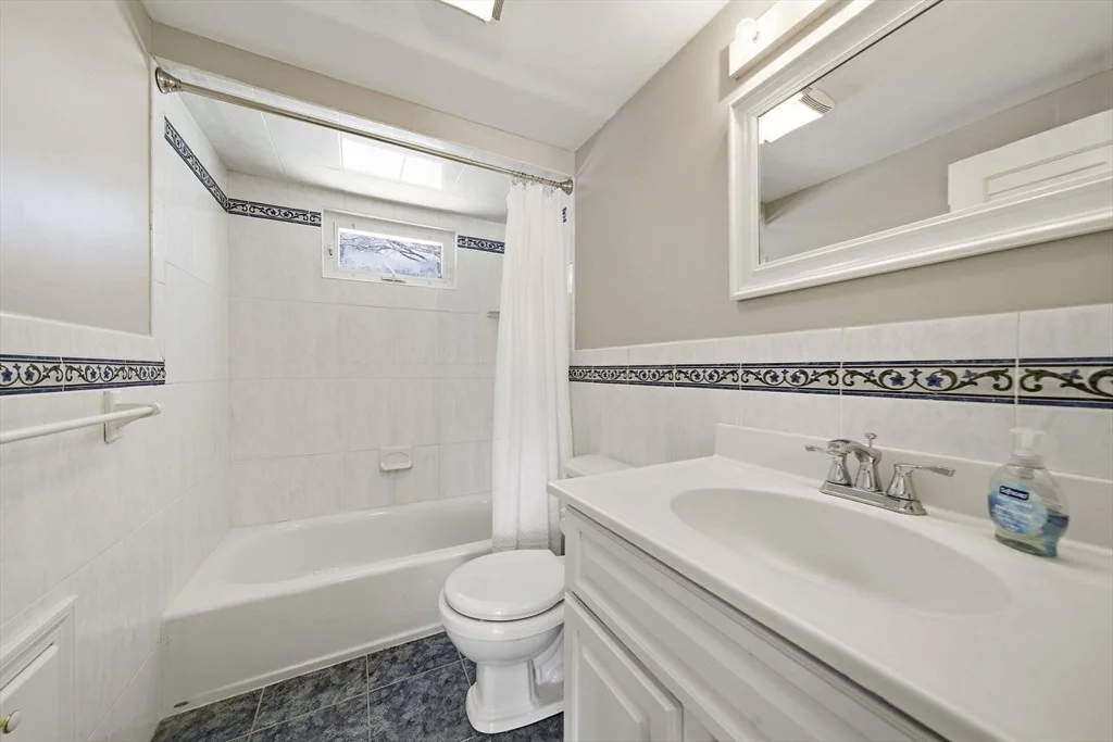 Photo of 14 Washington Circle
