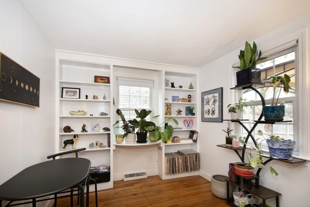 Photo of 41 Irving Rd