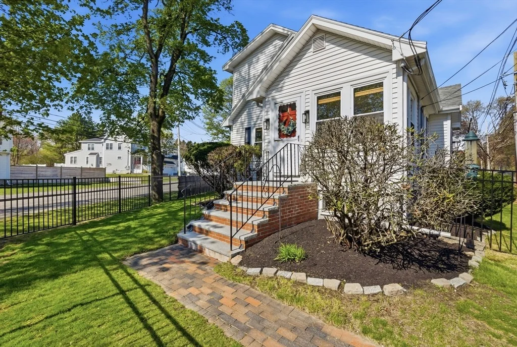 Photo of 6 Adams St
