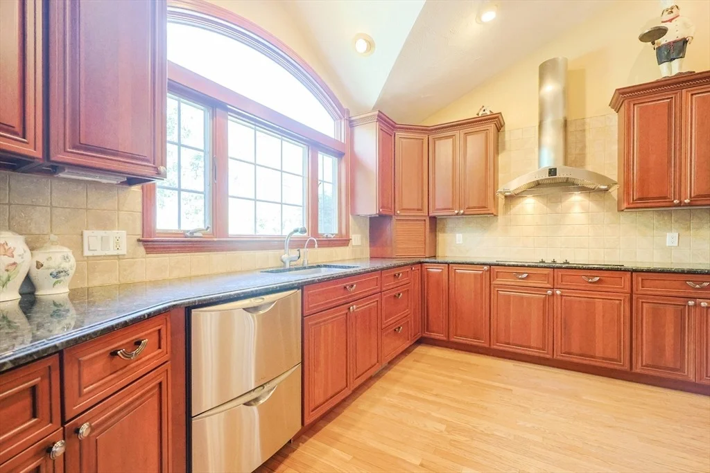 Photo of 60 Deerfield