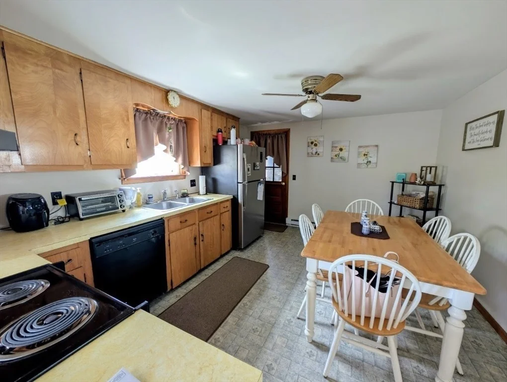 Photo of 16 Pinewood  Dr