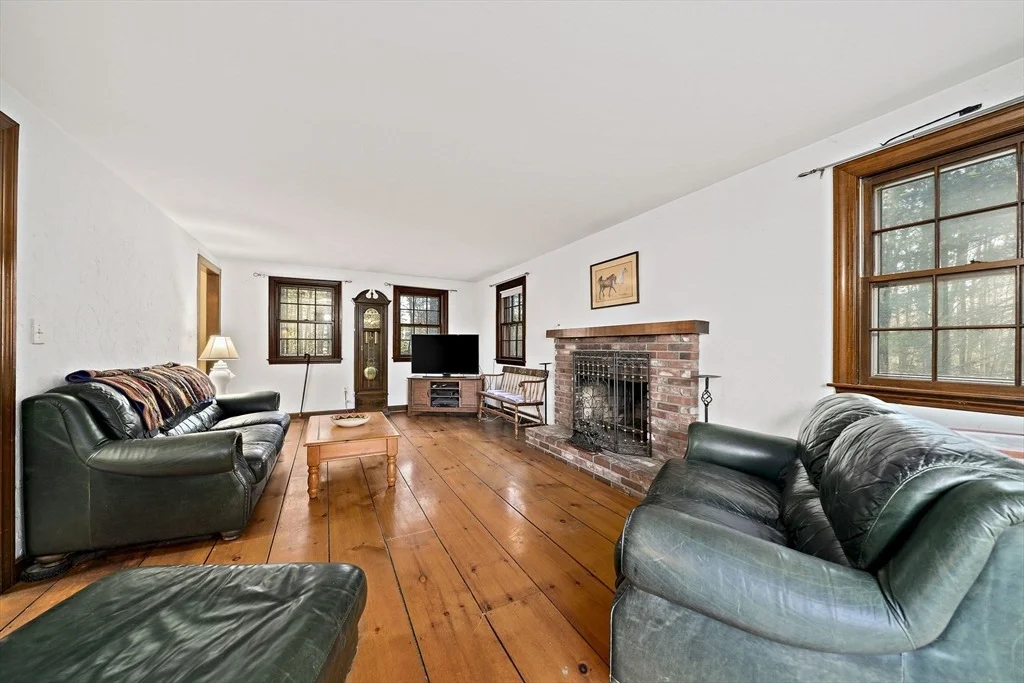 Photo of 15 Forest St