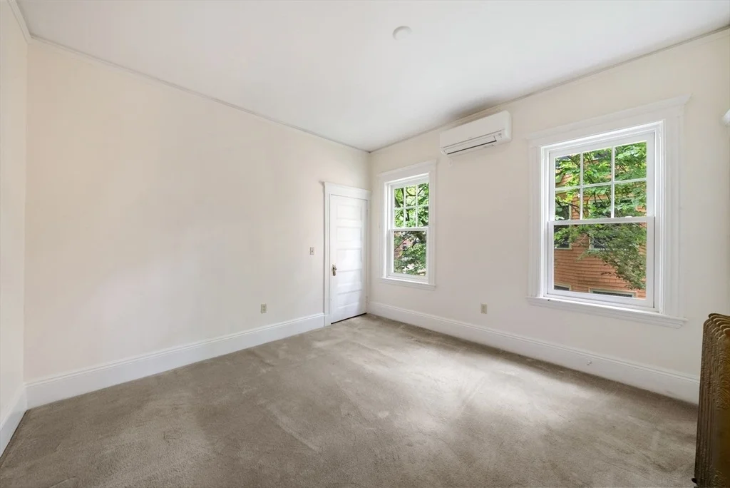 Photo of Unit 2 at 179 Rawson