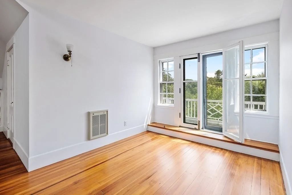 Photo of 4 Broadmere Way