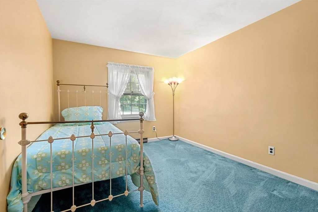 Photo of 10 Maple St
