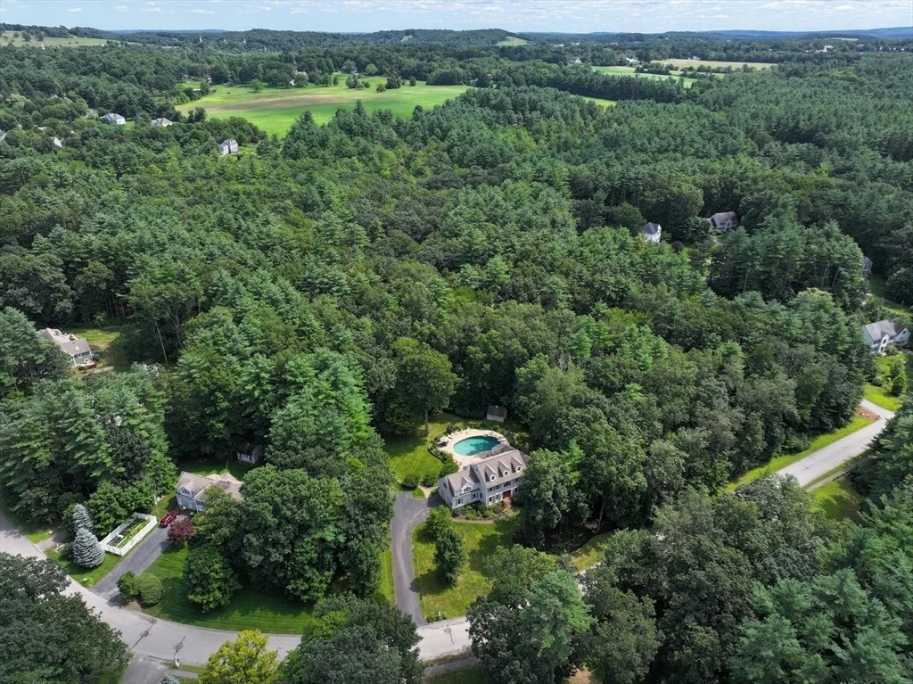 Photo of 71 Wintergreen Ln