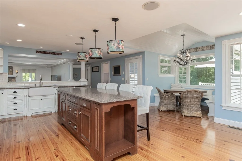 Photo of 8 Whitaker Ln