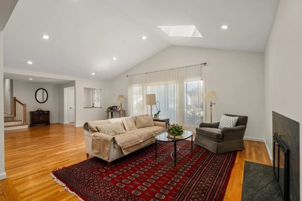 Photo of 50 Mary Ellen Rd