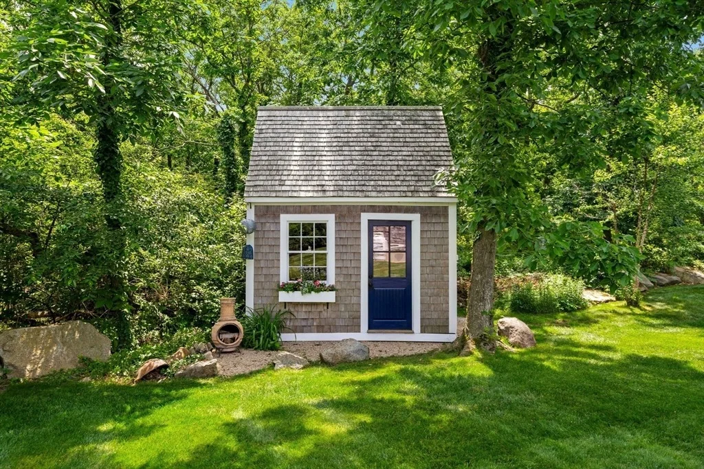 Photo of 92 Phillips Ave