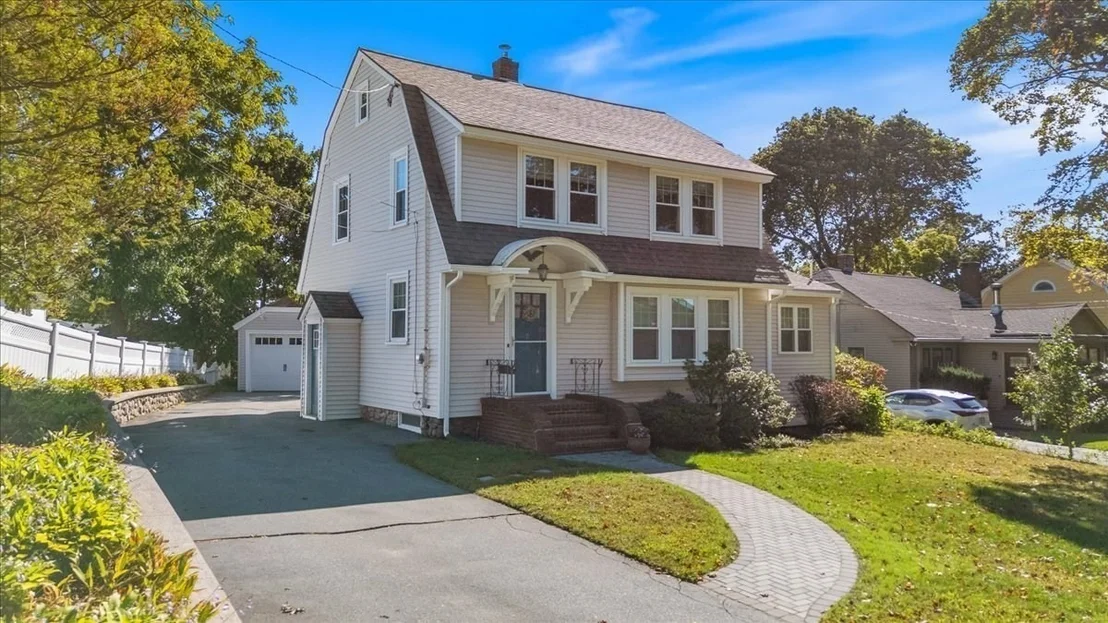 Photo of 2 Houston Avenue