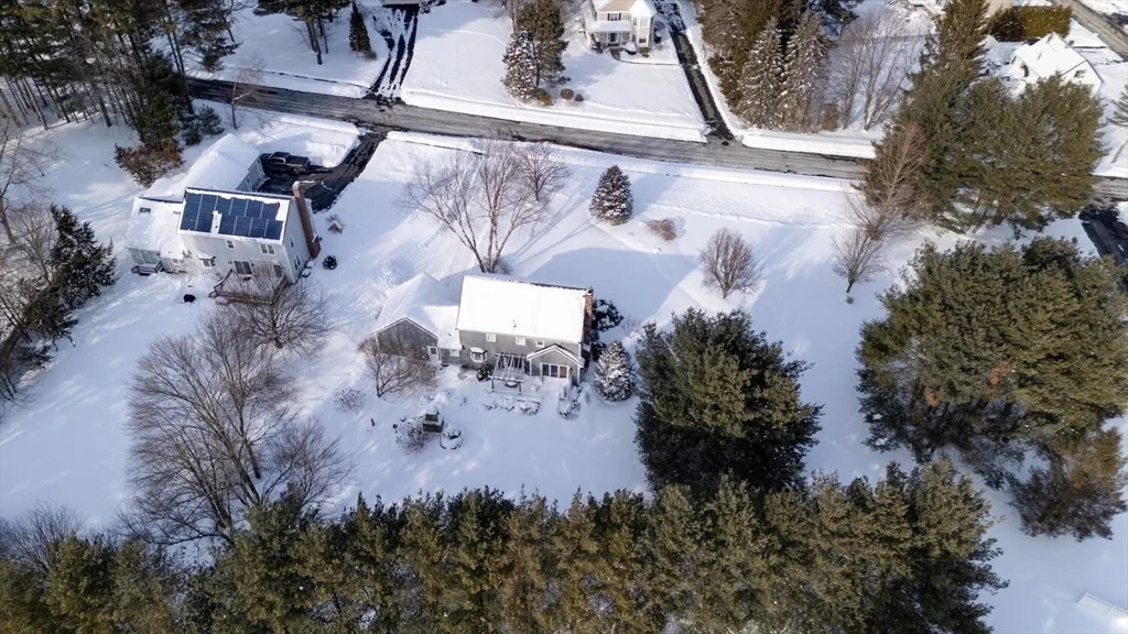 Photo of 26 Treetop Cir