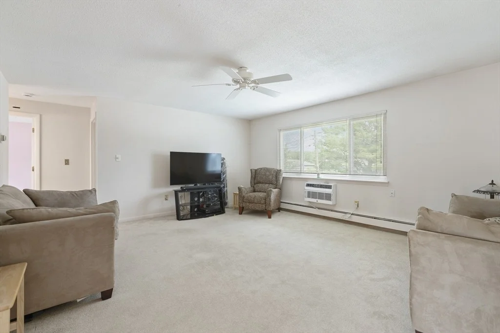 Photo of Unit 48 at 40 Will Dr