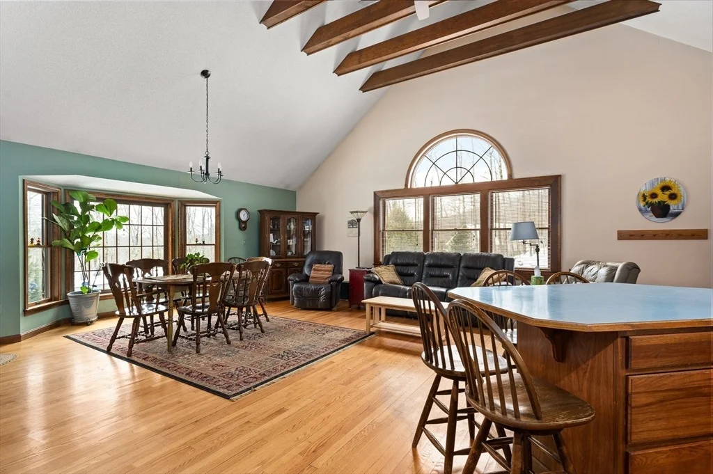 Photo of 49 Burt Rd