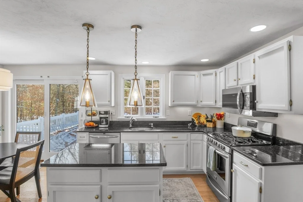 Photo of 76 Elyse Rd