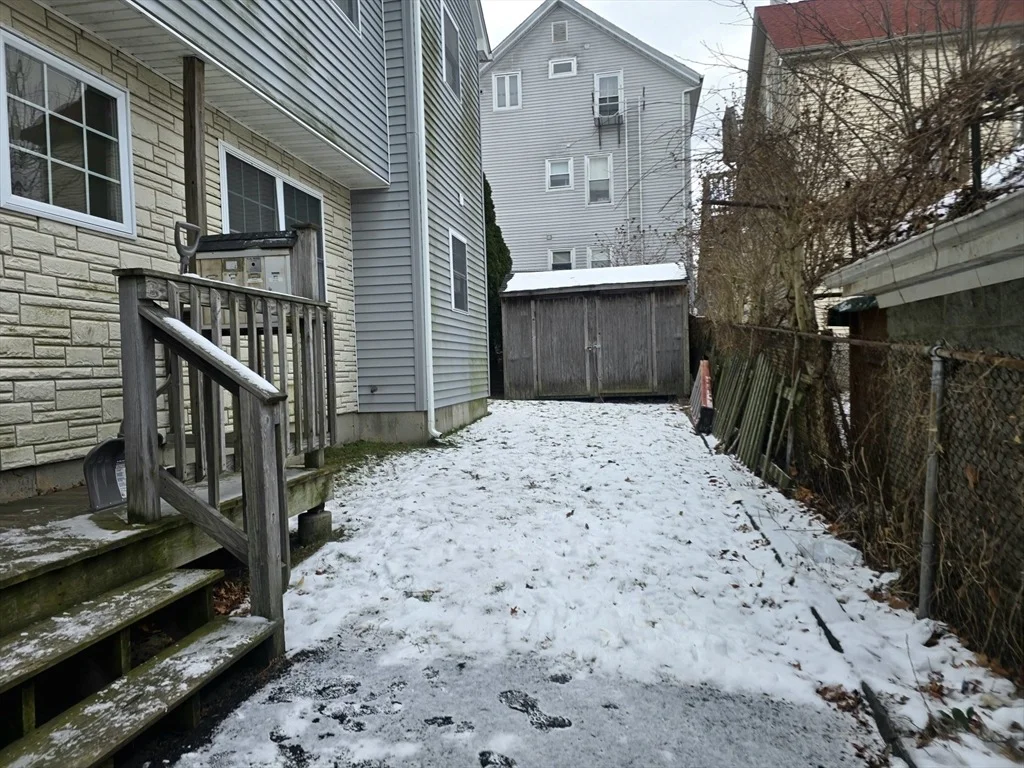 Photo of Unit C at 303 Eagle Street