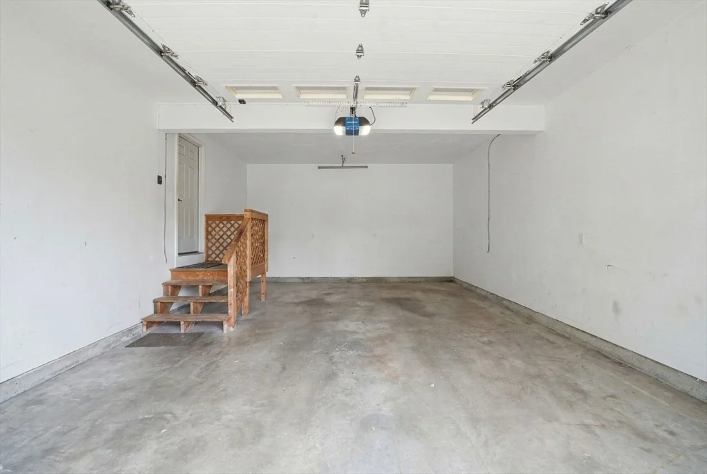 Photo of 50 Trinity Cir