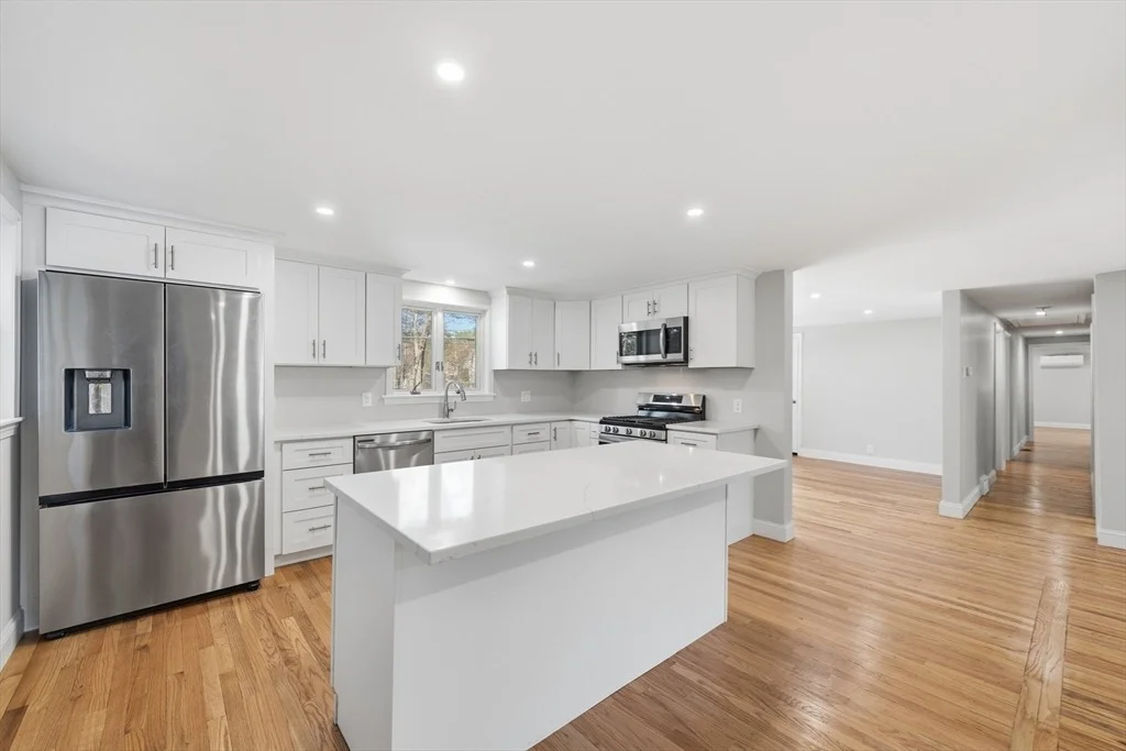 Photo of 76 Beaver Brook Road