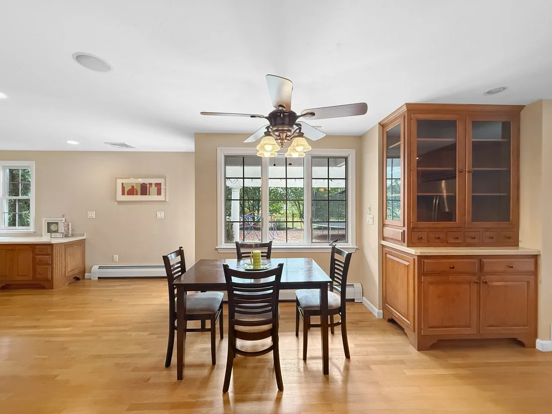 Photo of 5 Swan Cir