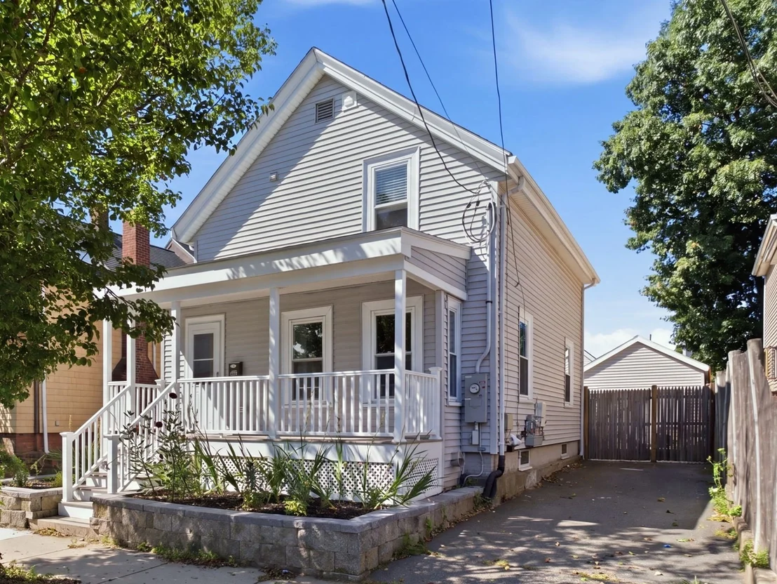 Photo of 65 Davis Street