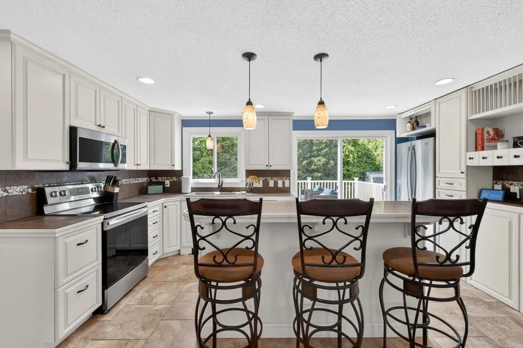 Photo of 51 Lantern Ln
