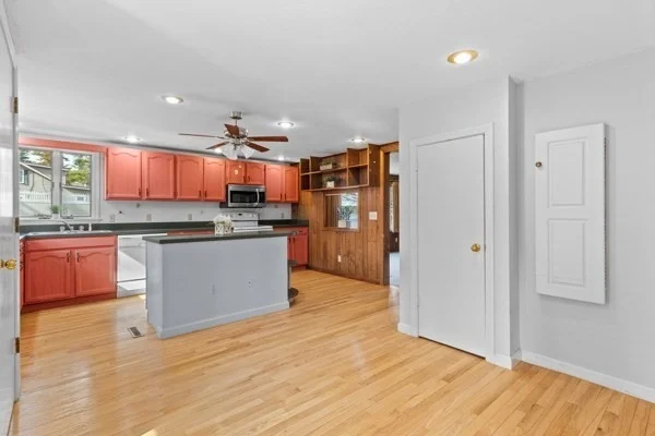 Photo of 111 & 112 Maple Way