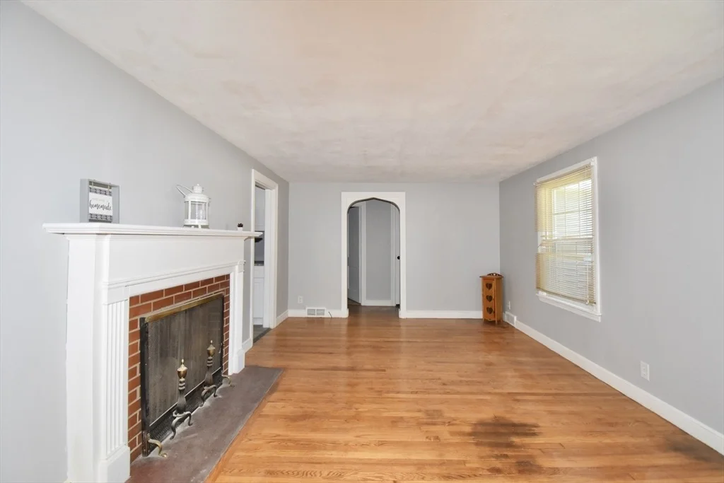Photo of 51 Parkview St