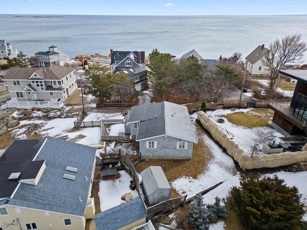 Photo of 6 Brewsters Ln
