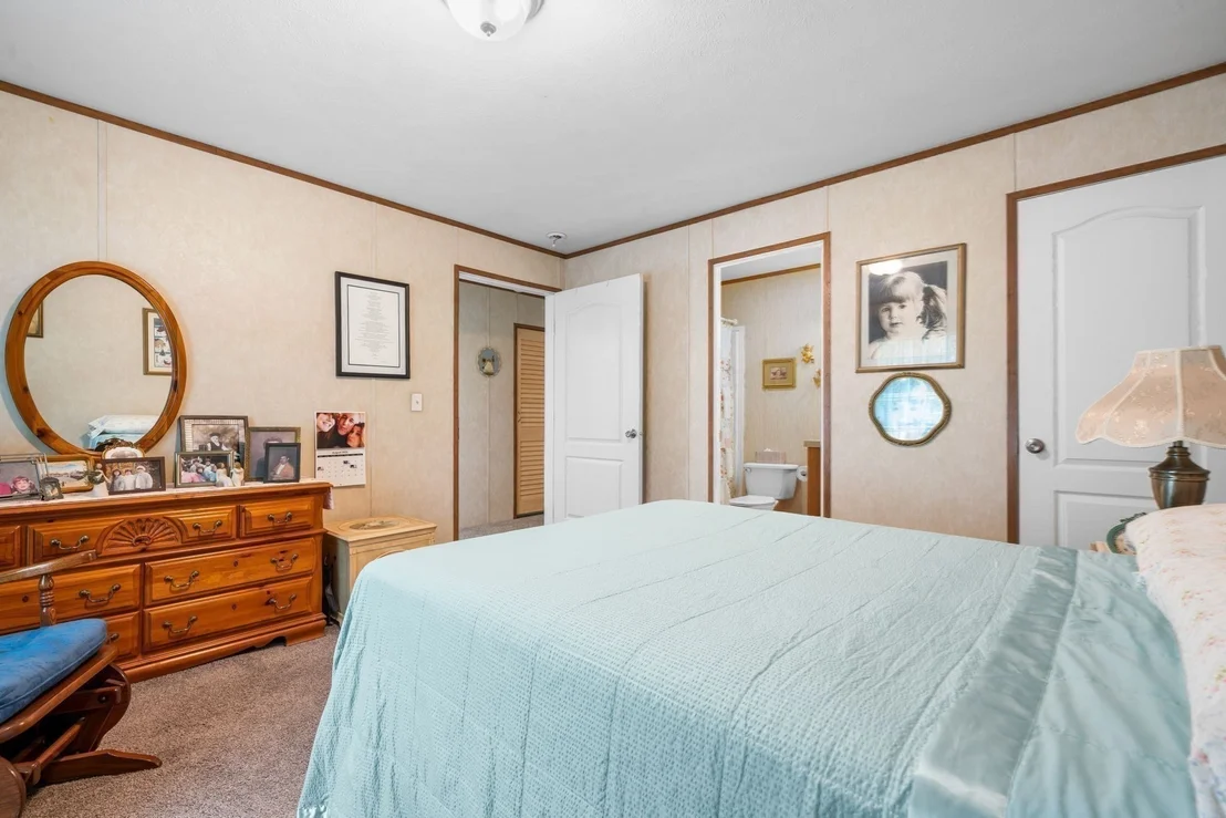 Photo of 12 Tamarack Pl