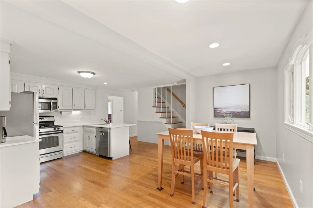 Photo of 8 Meridian Rd