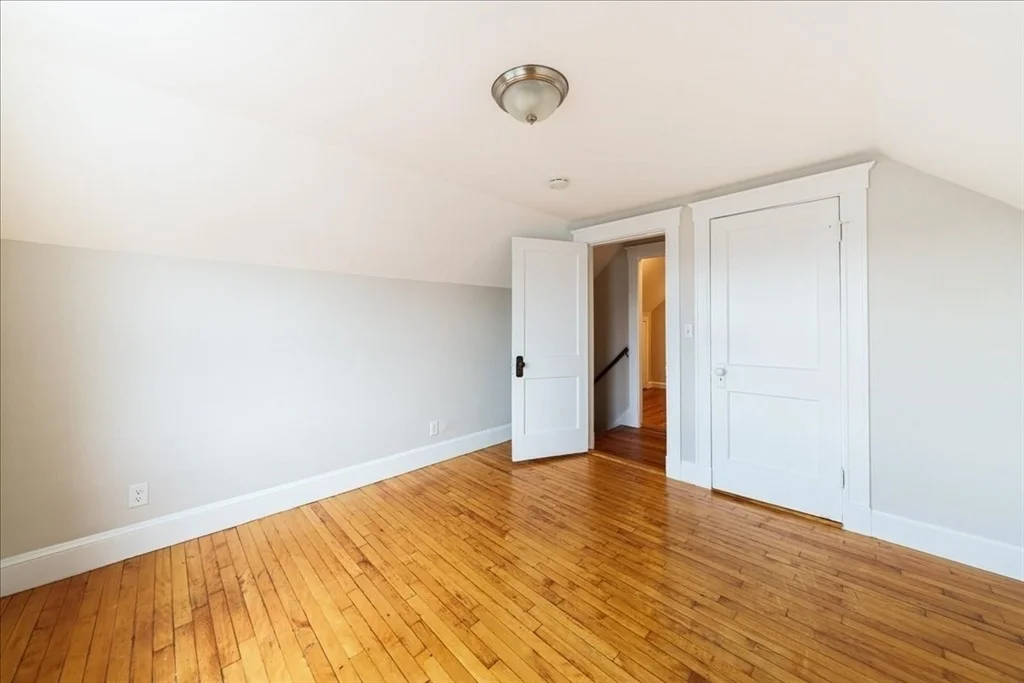 Photo of Unit 2 at 27 Exeter
