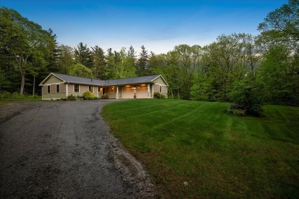 Photo of 26 Beaman Rd