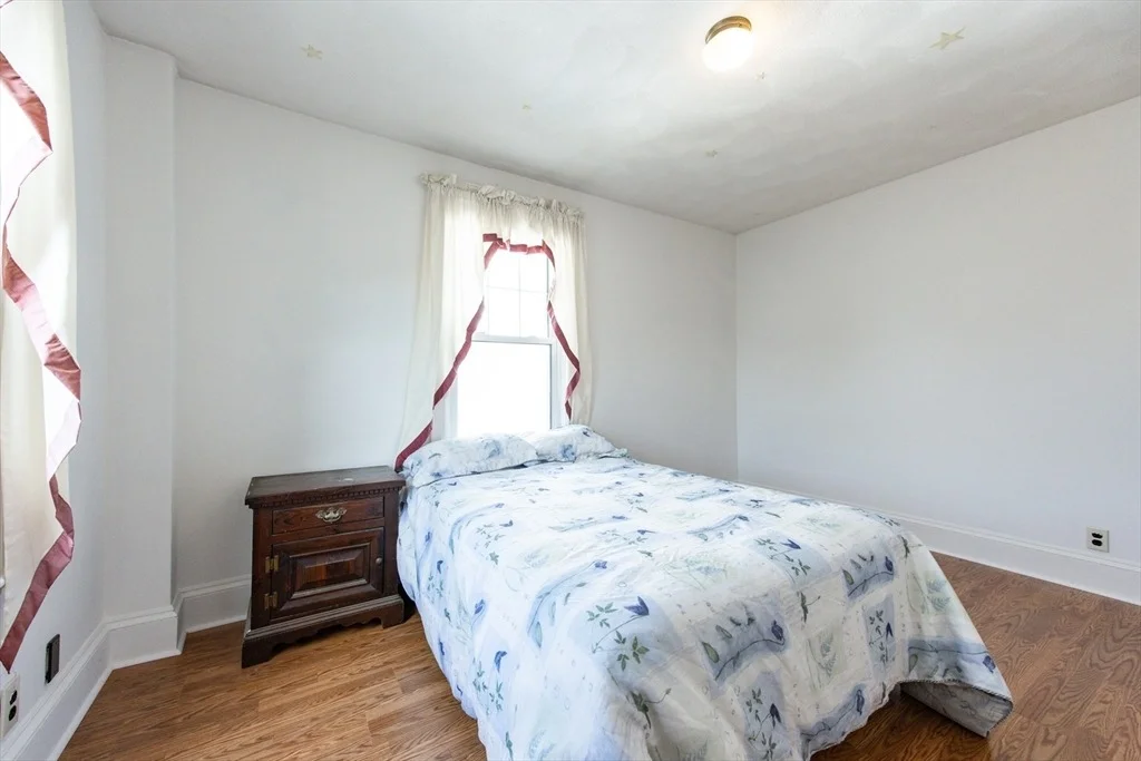 Photo of 105 Circuit Road