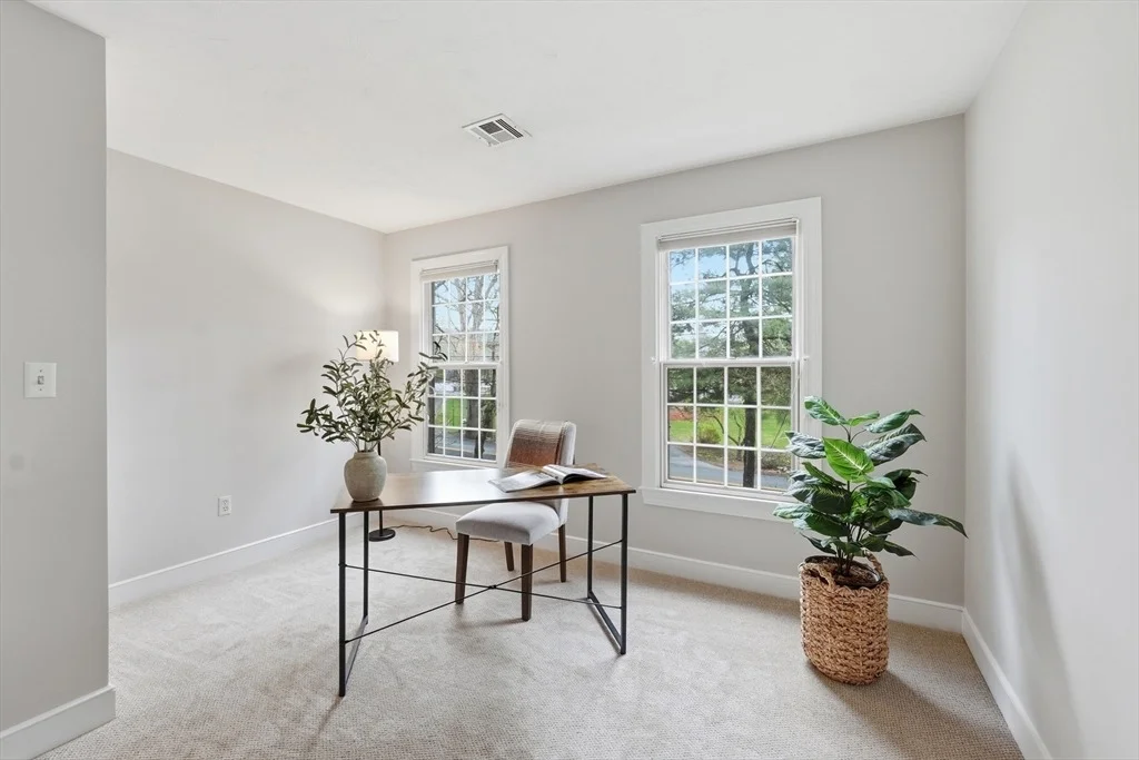 Photo of 273 Belknap Road