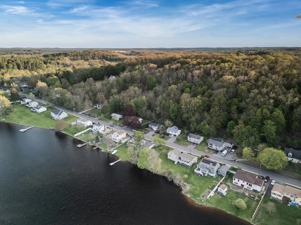 Photo of 88 Whitehall Rd