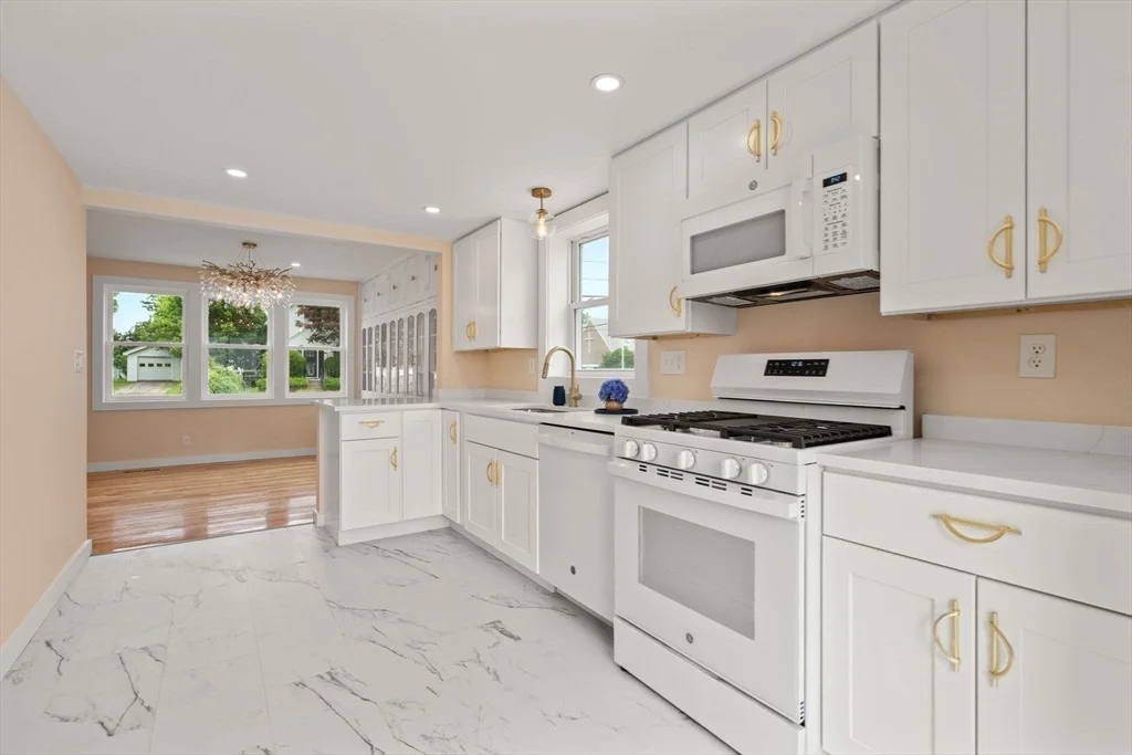 Photo of 331 Burncoat Street