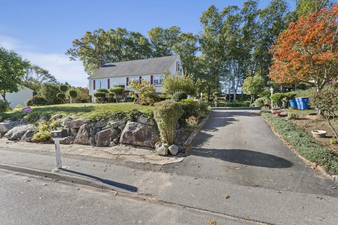Photo of 22 Kimberly Lane