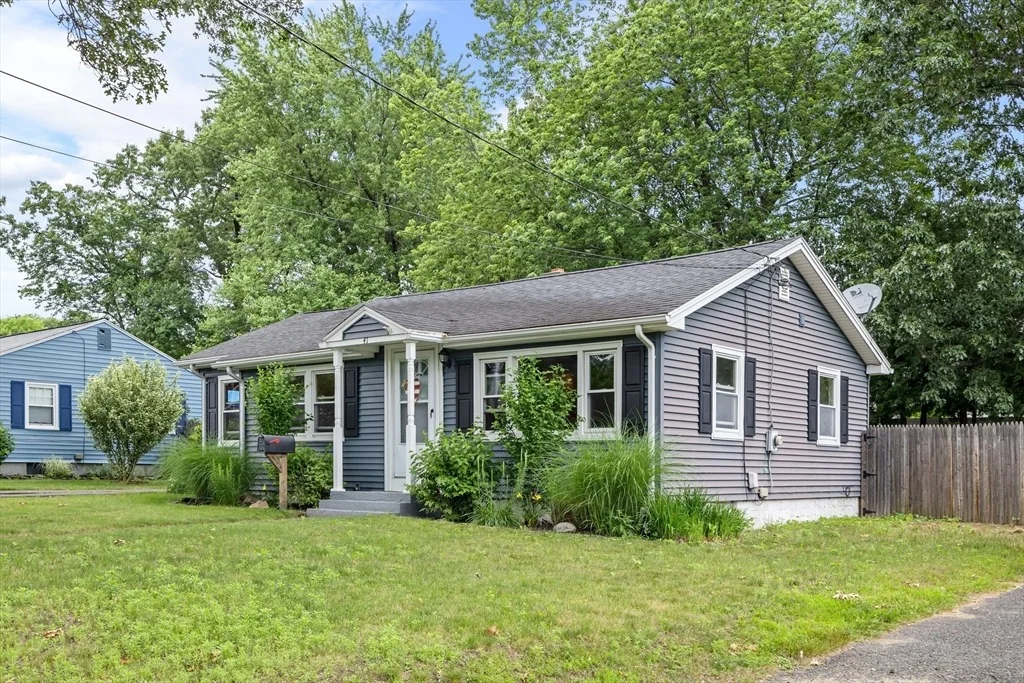 Photo of 41 Yvette Street