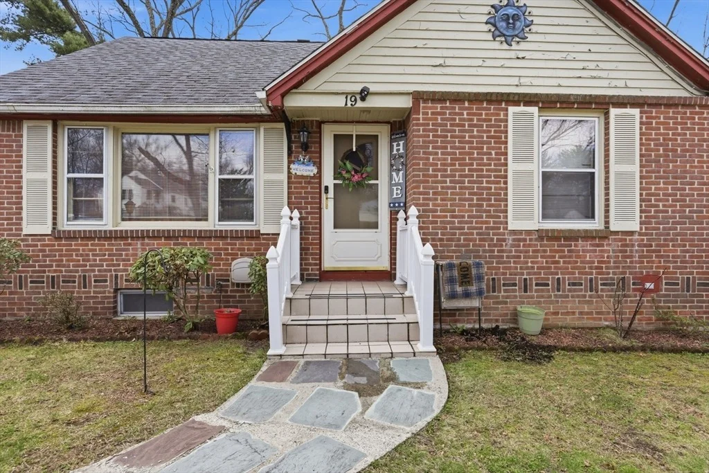 Photo of 19 Carnavon Circle