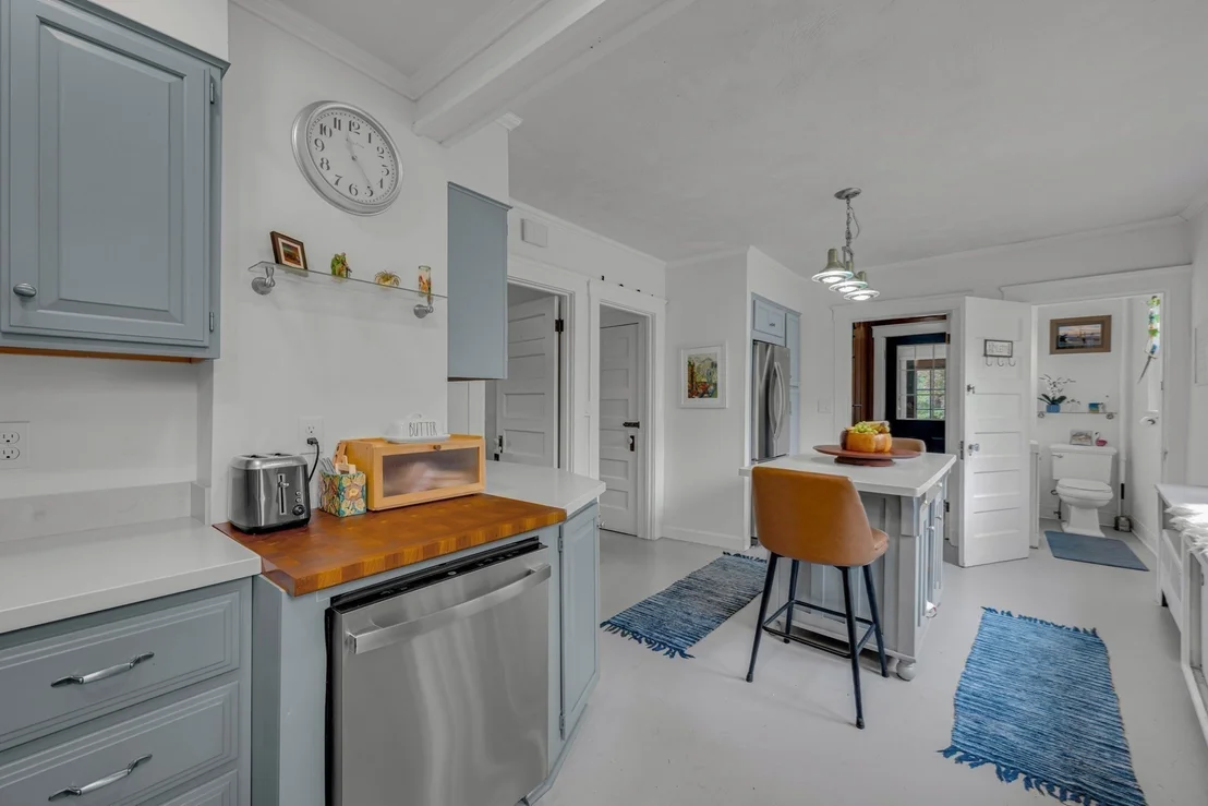 Photo of 26 Nelson Pl