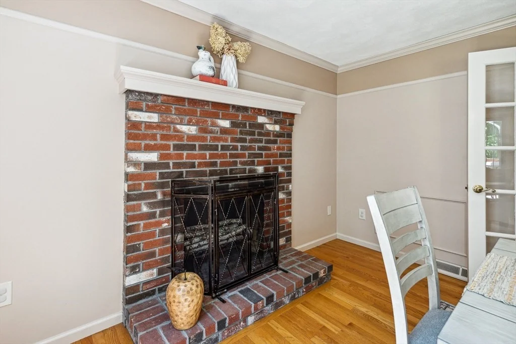 Photo of 2 Strawstone Ln