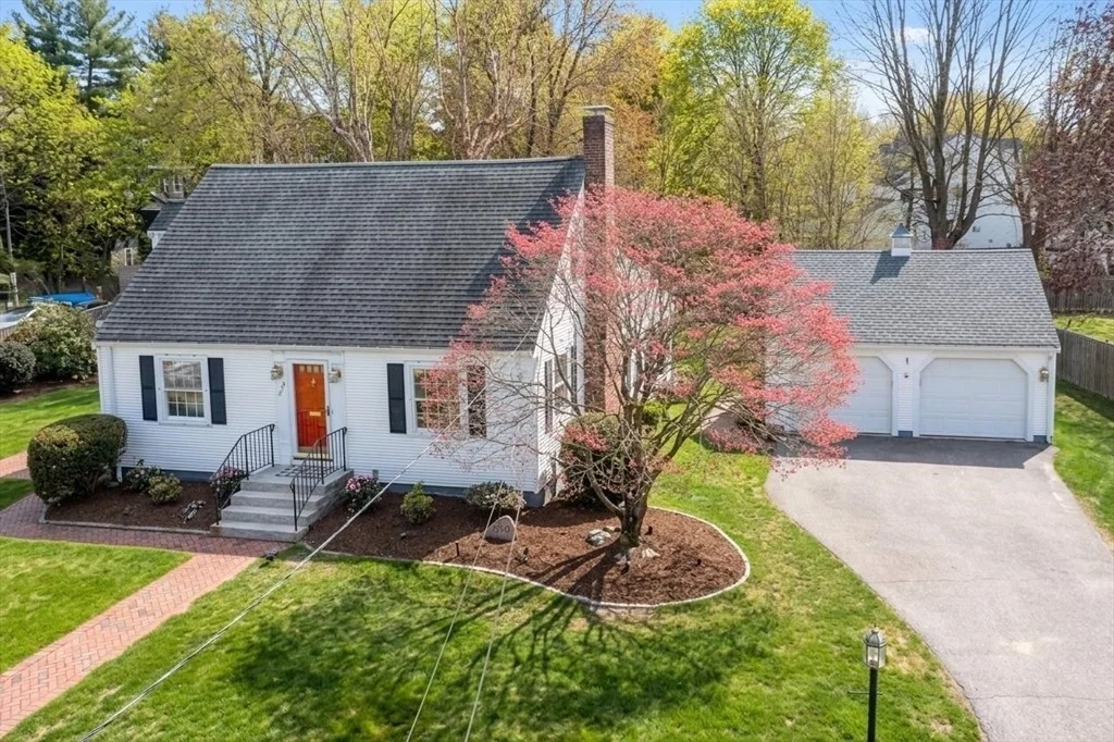Photo of 250 Bacon St