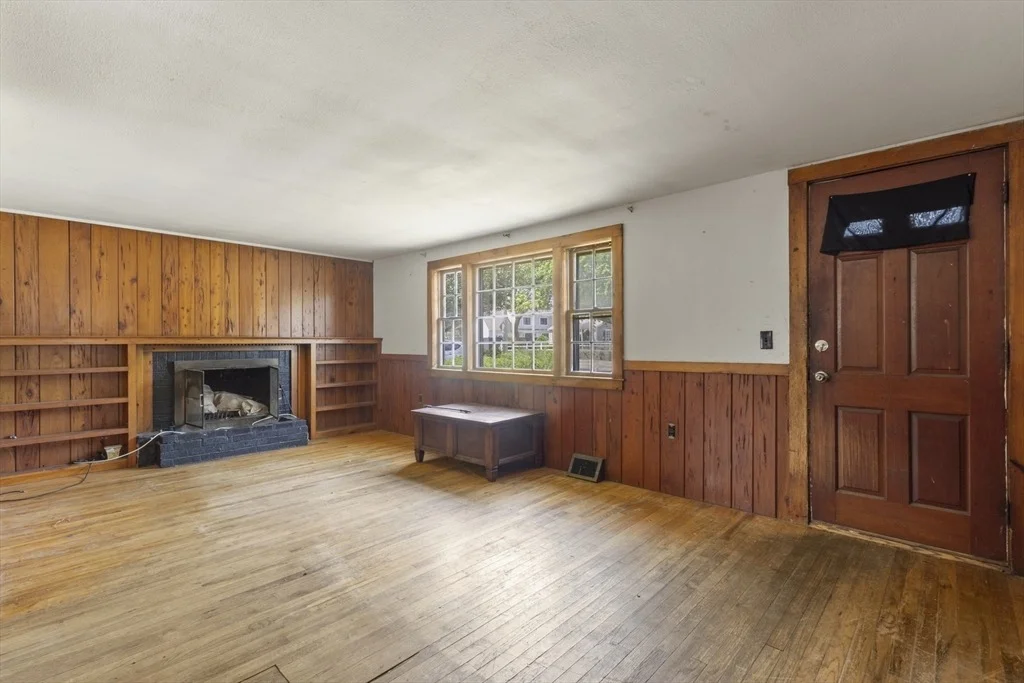 Photo of 6 Elliot Dr