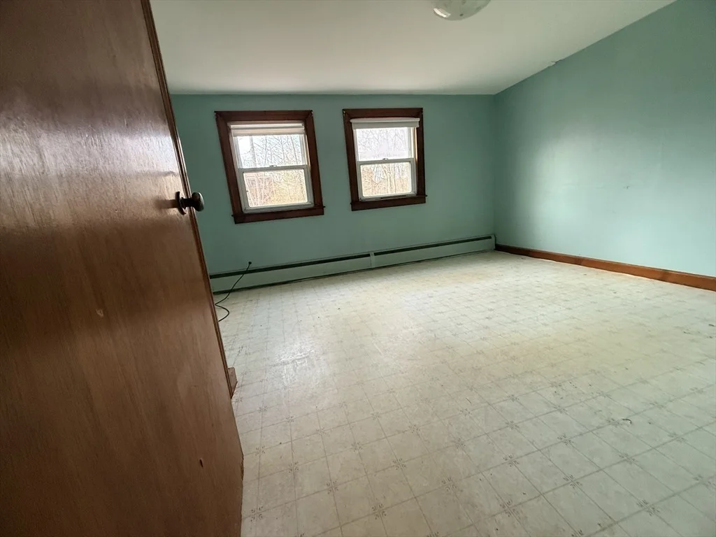 Photo of 108 Southbridge Rd
