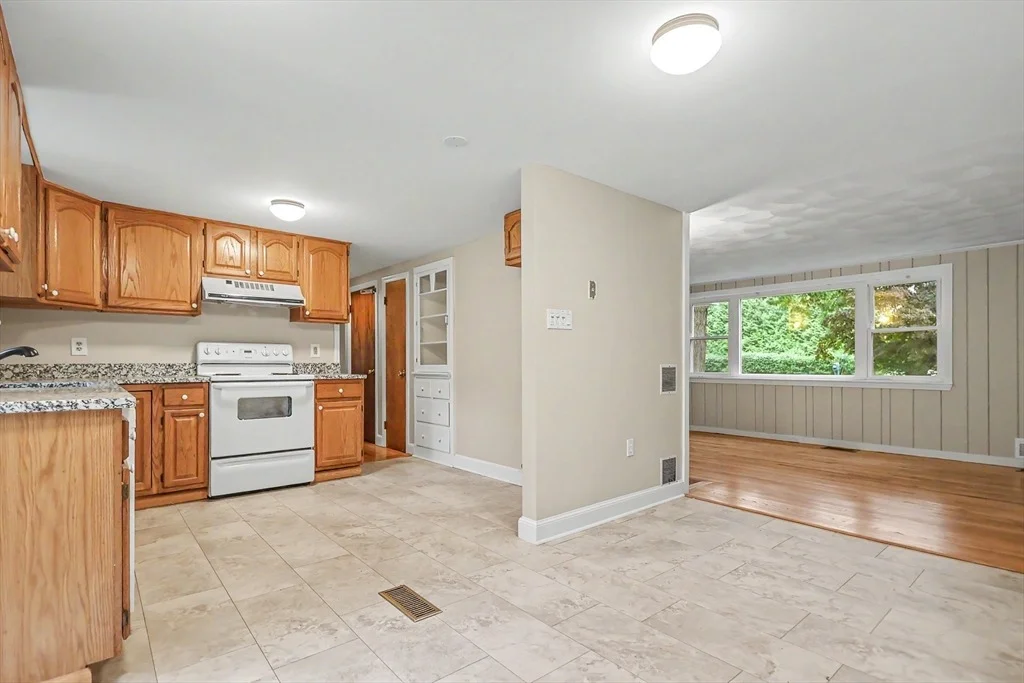 Photo of 197 River Road